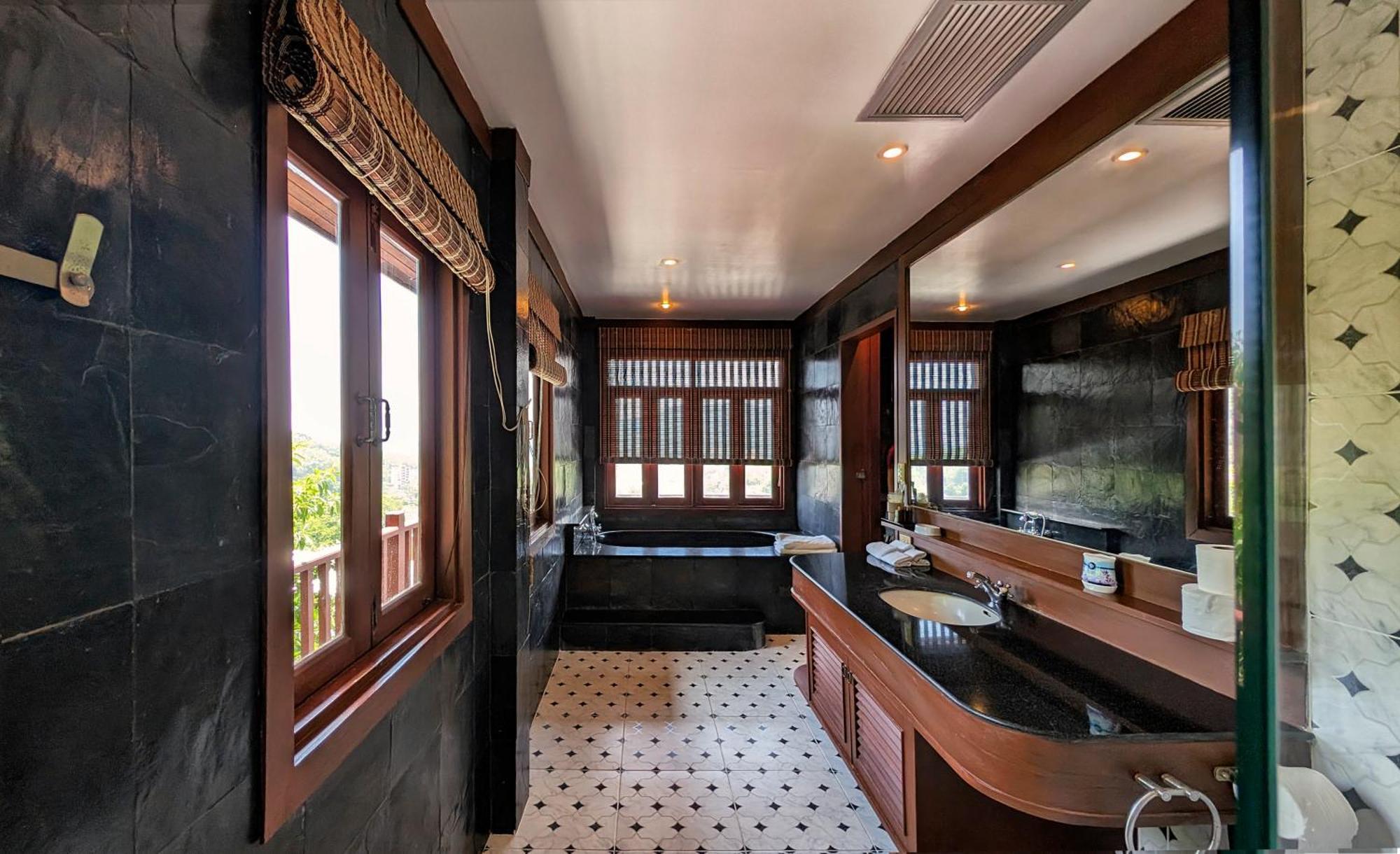 Nakawanna Villa Phuket Eksteriør billede